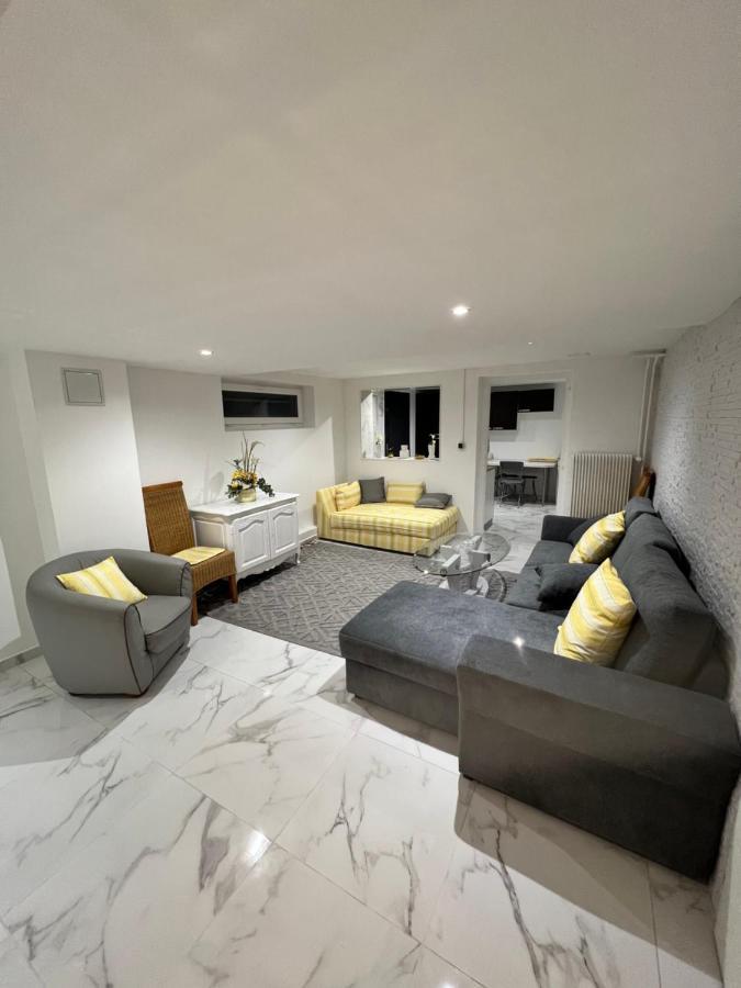 Appartement Proche Marche De Noel De Strasbourg Wolfisheim Exterior foto